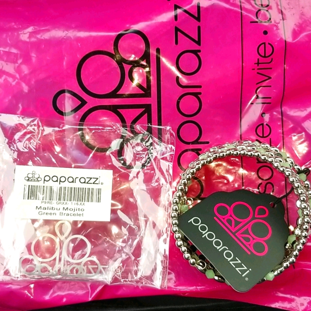 4/$20 💕 Malibu Mojito Paparazzi bracelet
